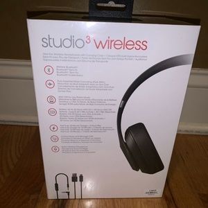 Beats Studio3 Wireless Headphones